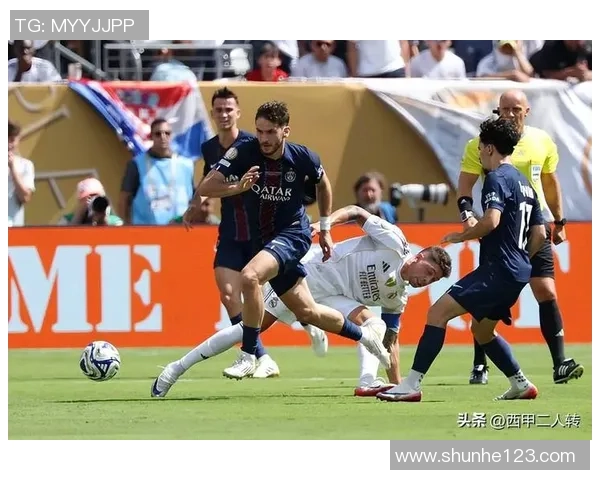 足总杯激战巴黎圣日耳曼与尤文图斯平局红牌争议引发全场热议 足总杯激战巴黎圣日耳曼与尤文图斯平局红牌争议引发全场热议