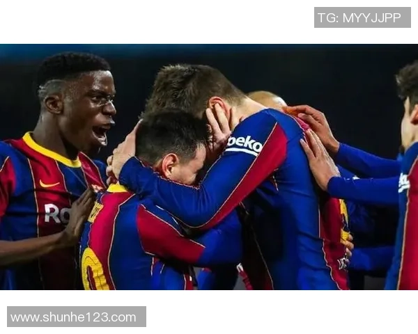 国王杯激战：里昂大胜AC米兰四球神扑引发争议判罚全场沸腾