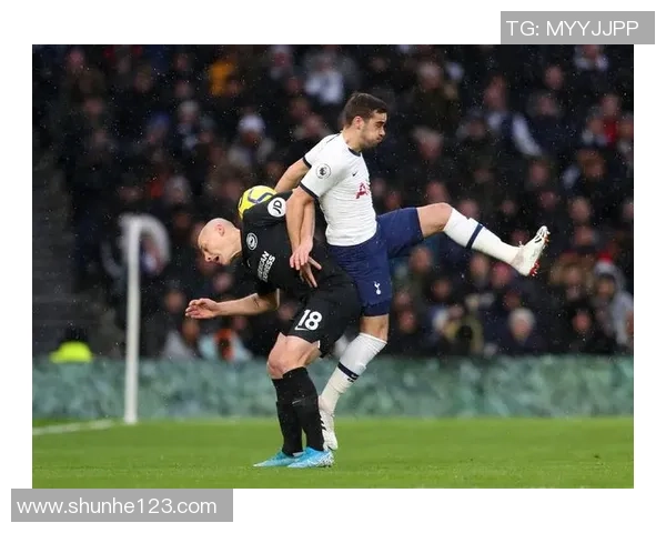 意甲激战：多特蒙德逆转热刺全场沸腾精彩瞬间回顾