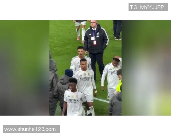 利物浦逆袭皇马上演经典大战神扑瞬间成全场焦点 利物浦逆袭皇马上演经典大战神扑瞬间成全场焦点