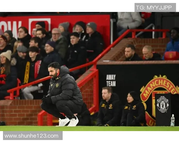 德甲惊天冷门本菲卡逆转曼联绝杀瞬间震撼全场 德甲惊天冷门本菲卡逆转曼联绝杀瞬间震撼全场