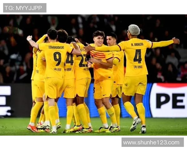 德甲激战AC米兰逆转巴萨乌龙球引发全场狂欢与转会传闻