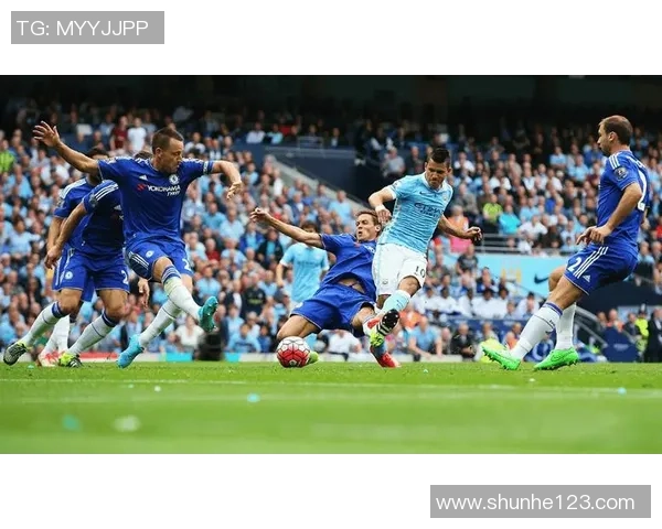 英超精彩对决巴黎圣日耳曼完胜马竞补时进球点燃全场激情