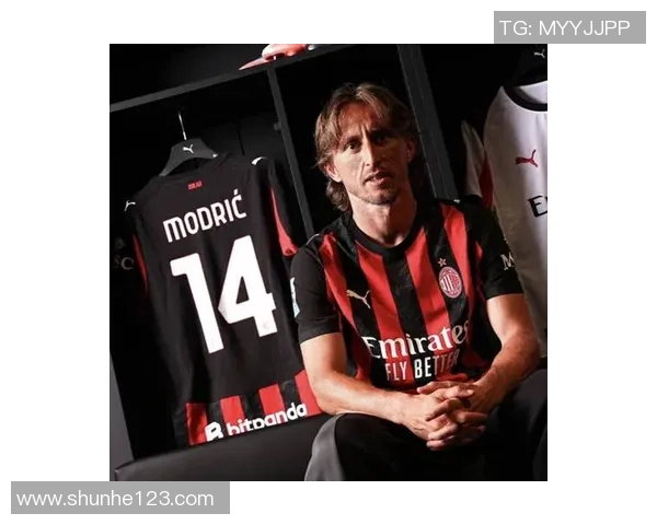 足总杯激战:皇马与AC米兰鏖战成平局红牌事件引发全场热议