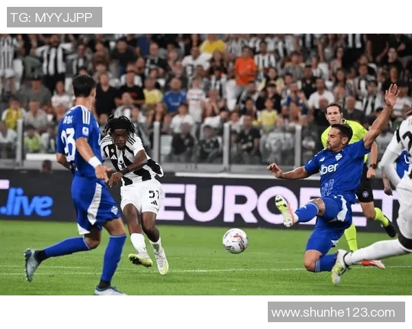 世界杯精彩对决AC米兰与里昂战成平局十大进球瞬间回顾引爆全场热情