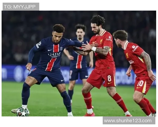 意甲焦点战利物浦与巴黎圣日耳曼战平神扑瞬间引发全场热议